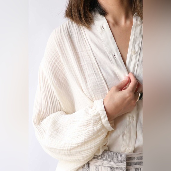Share Raquel Allegra Victoria Gauze Blouse Top Long Sleeve Dirty White 00 NWT - Picture 4 of 7